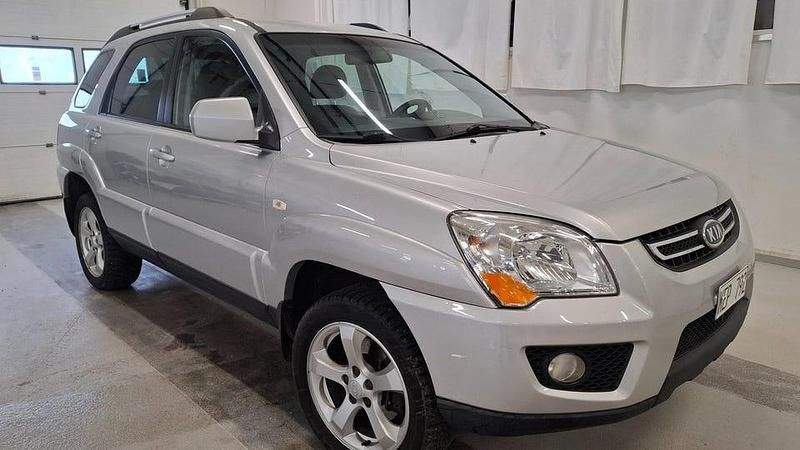 Begagnad Kia Sportage 141 HK (103 kW) 2010 Silver SUV