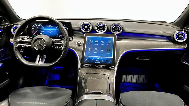 Begagnad Mercedes C300e AMG 313 HK (230 kW) 2024 Svart Kombi