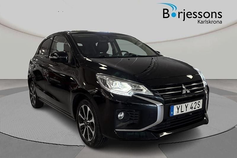 Svart Begagnad 2023 Mitsubishi Space Star Kombi | 145 000 kr (Bra pris) - Bild 1/4