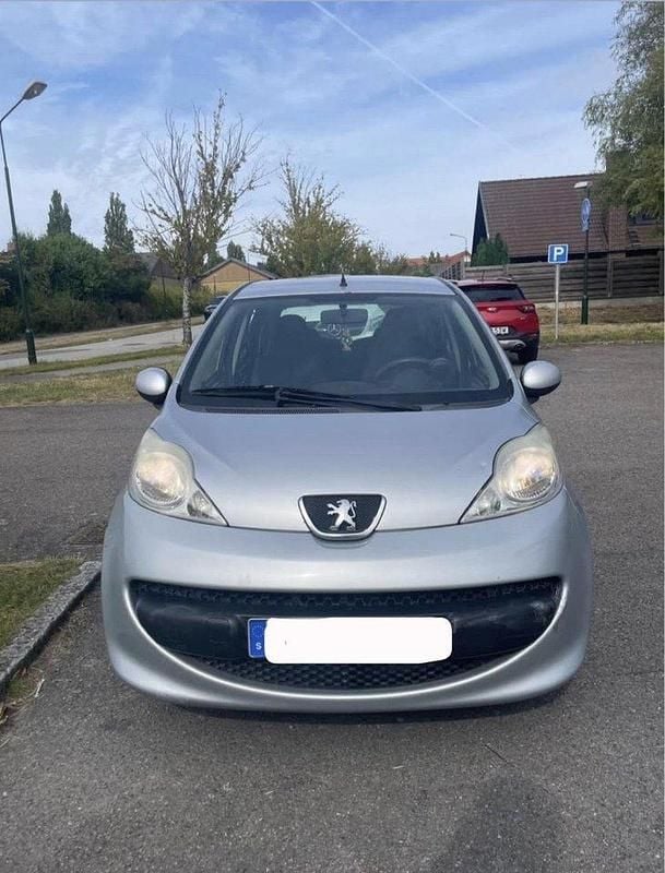 Begagnad 2006 Peugeot 107 Halvkombi | 15 000 kr (Marknadspris) - Bild 1/4