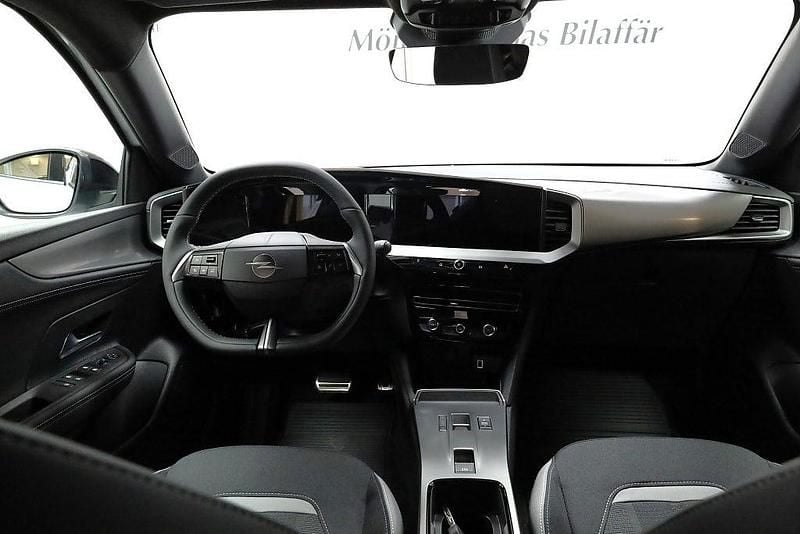 Begagnad Opel Mokka 131 HK (96 kW) 2025 Vit SUV