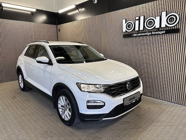 Begagnad 2022 VW T-Roc Style SUV | 184 900 kr (Superpris) - Bild 1/4