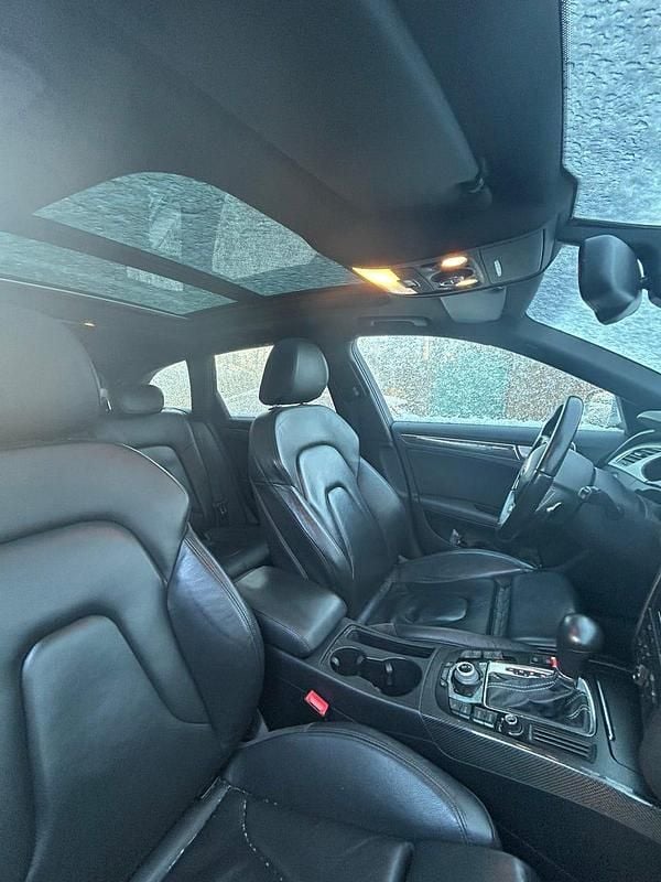 Begagnad Audi S4 333 HK (244 kW) 2011 Kombi