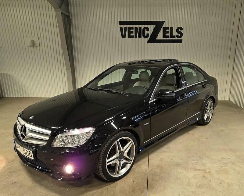 Svart Begagnad 2010 Mercedes C220 Avantgarde Sedan | 99 000 kr (Marknadspris) - Bild 1/4