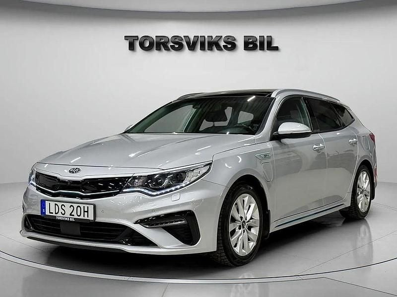 Grå Begagnad 2018 Kia Optima Advance Kombi | 169 800 kr (Marknadspris) - Bild 1/4