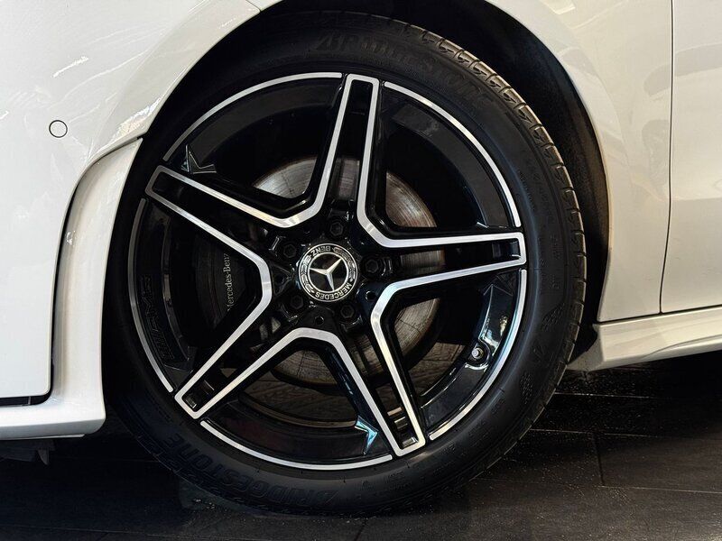 Begagnad Mercedes CLA180 AMG 116 HK (85 kW) 2019 Vit Sedan