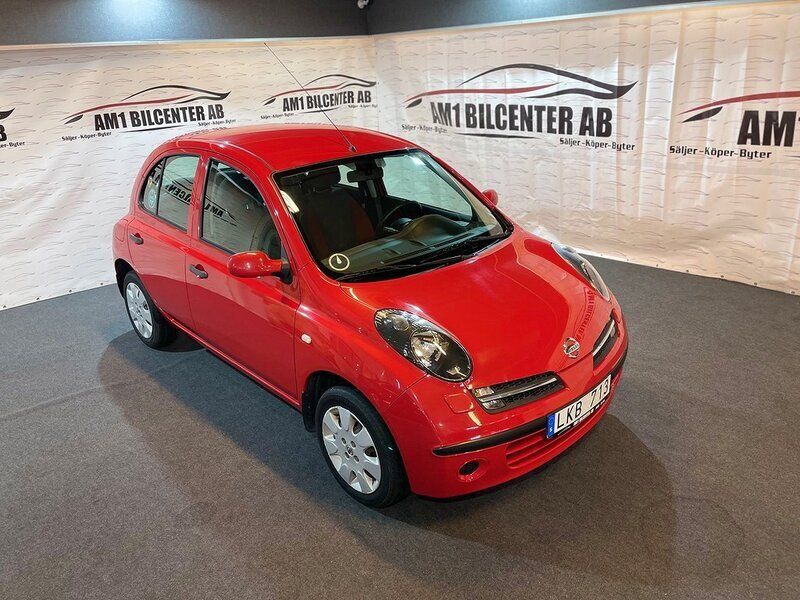 Begagnad Nissan Micra 81 HK (59 kW) 2007 Röd Halvkombi