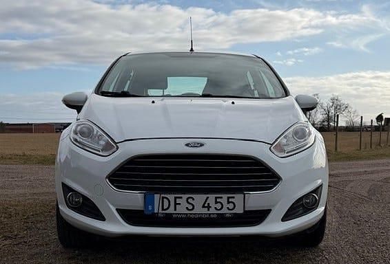 Begagnad Ford Fiesta 100 HK (73 kW) 2017