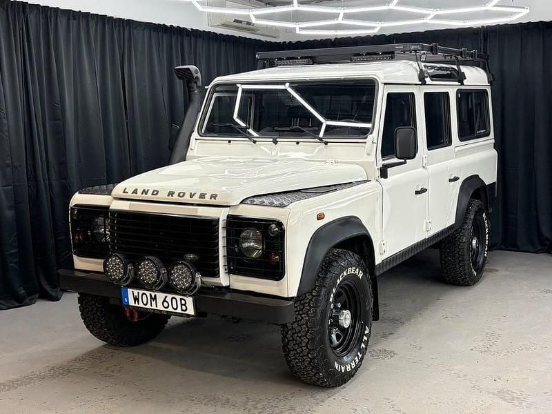 Vit Begagnad 2008 Land Rover Defender Kombi | 369 900 kr (Superpris) - Bild 1/4