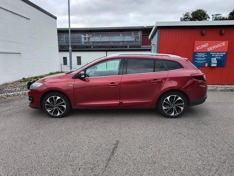 Begagnad 2014 Renault Mégane III Bose Edition Kombi | 99 900 kr - Bild 1/4