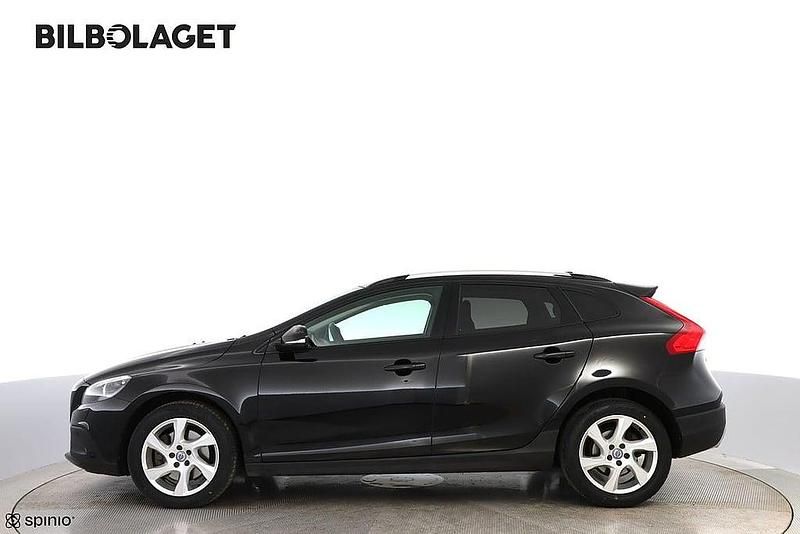 Begagnad Volvo V40 CC Business Edition 150 HK (110 kW) 2015 Svart Kombi