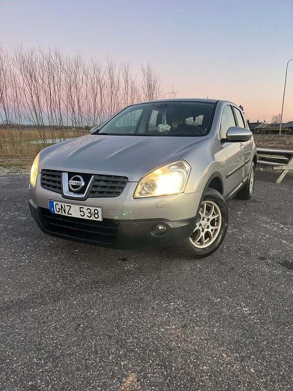 Begagnad Nissan Qashqai 141 HK (103 kW) 2008 SUV