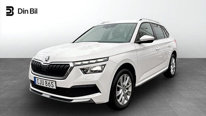 Vit Begagnad 2022 Skoda 110 R Style Halvkombi | 239 900 kr - Bild 1/4