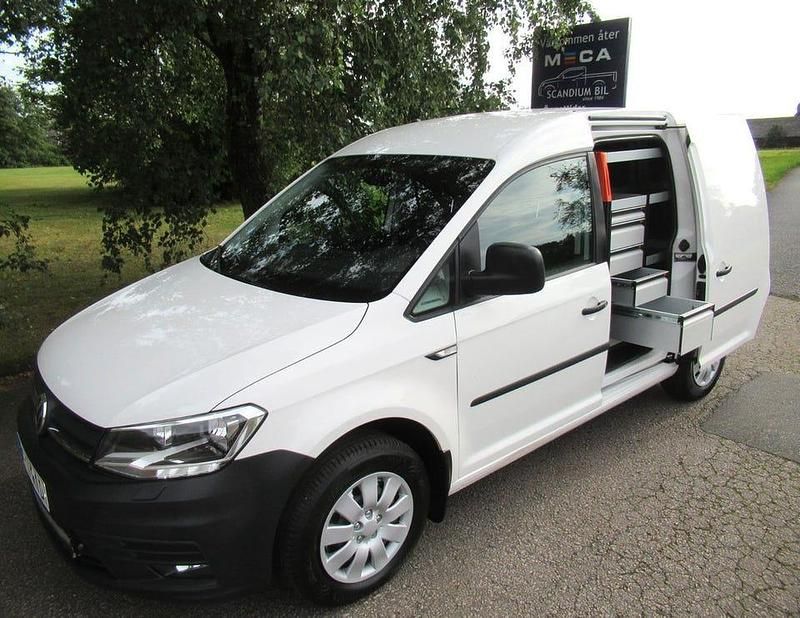 Vit Begagnad 2020 VW Caddy Minibuss | 190 000 kr (Lite dyr) - Bild 1/4