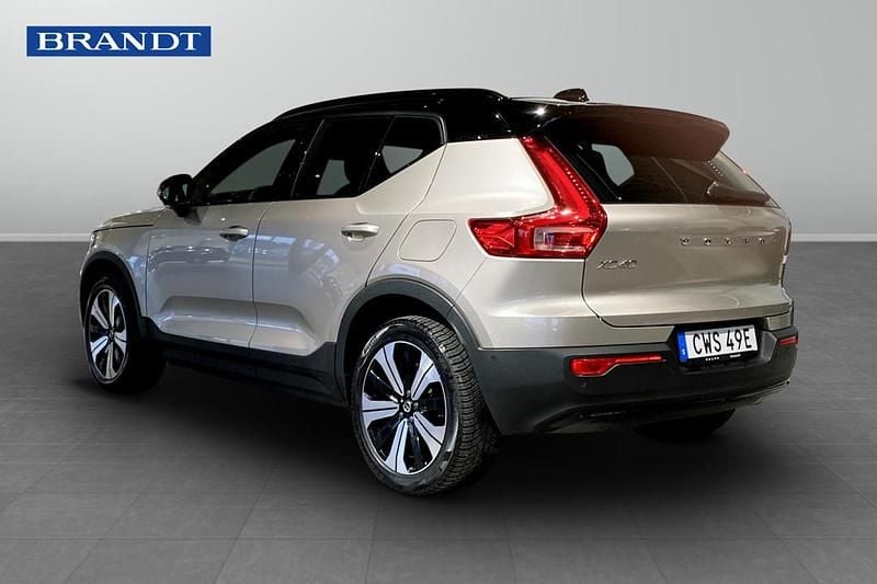 Begagnad Volvo XC40 Single Motor 175 kW (238 HK) 2023 Grå SUV