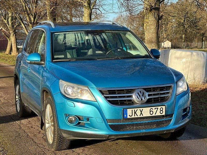 Ljusblå Begagnad 2007 VW Tiguan Sportline SUV | 37 500 kr - Bild 1/4