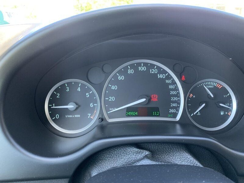 Silver Begagnad 2006 Saab 9-3 Kombi | 16 000 kr (Bra pris) - Bild 1/4