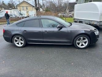 Begagnad Audi A5 Sportback 177 HK (130 kW) 2014 Mörkgrå metallic Halvkombi