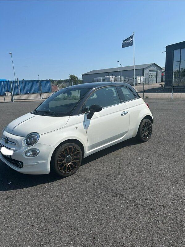 Vit Begagnad 2019 Fiat 500 Lounge Halvkombi | 93 000 kr (Superpris) - Bild 1/4