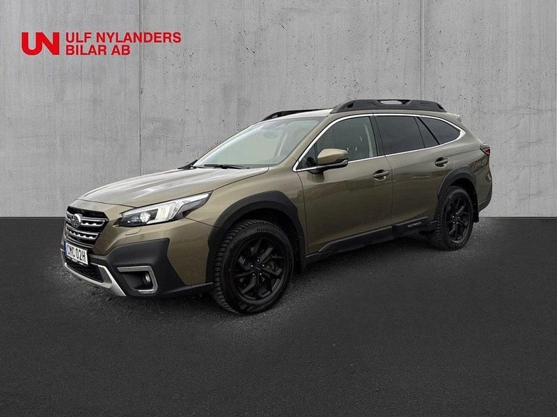 Grön (autumn green) Begagnad 2022 Subaru Outback SUV | 359 000 kr (Marknadspris) - Bild 1/4