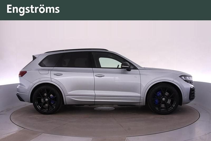 Ny VW Touareg R 2026 Silver SUV