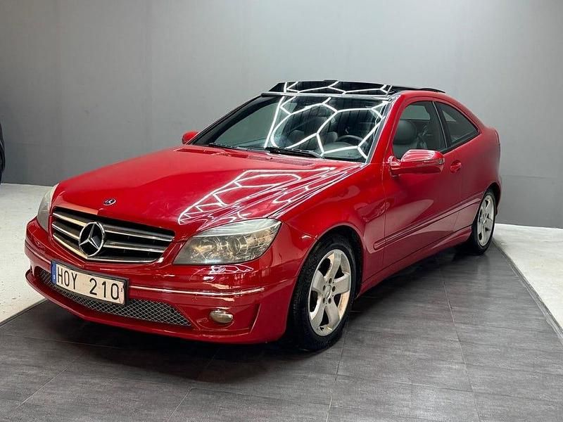 Begagnad Mercedes CLC180 143 HK (105 kW) 2009 Ljusröd (röd) Halvkombi