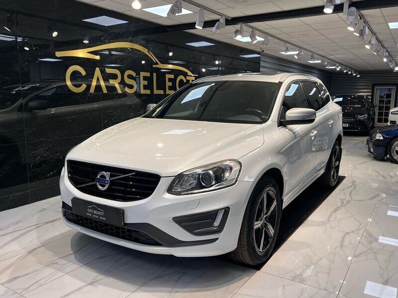 Vit Begagnad 2017 Volvo XC60 R-Design Momentum SUV | 259 900 kr (Lite dyr) - Bild 1/4