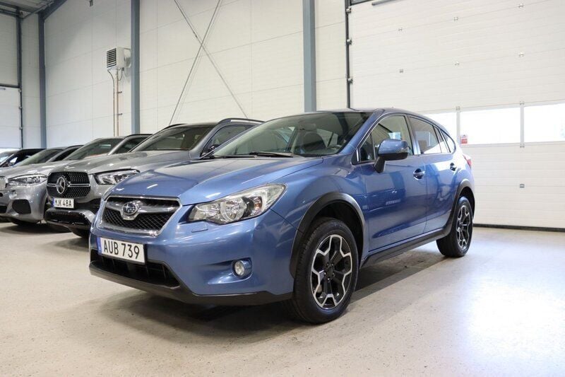 Blå Begagnad 2014 Subaru XV SUV | 134 800 kr (Bra pris) - Bild 1/2