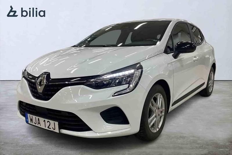 Vit Begagnad 2023 Renault Clio V Halvkombi | 149 900 kr (Marknadspris) - Bild 1/1