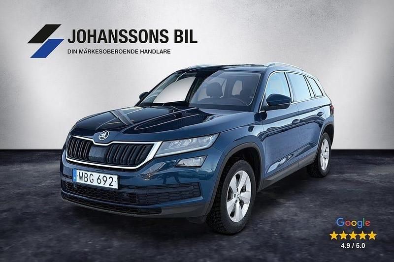 Mörkblå Begagnad 2017 Skoda Kodiaq Business Line SUV | 239 900 kr (Marknadspris) - Bild 1/4