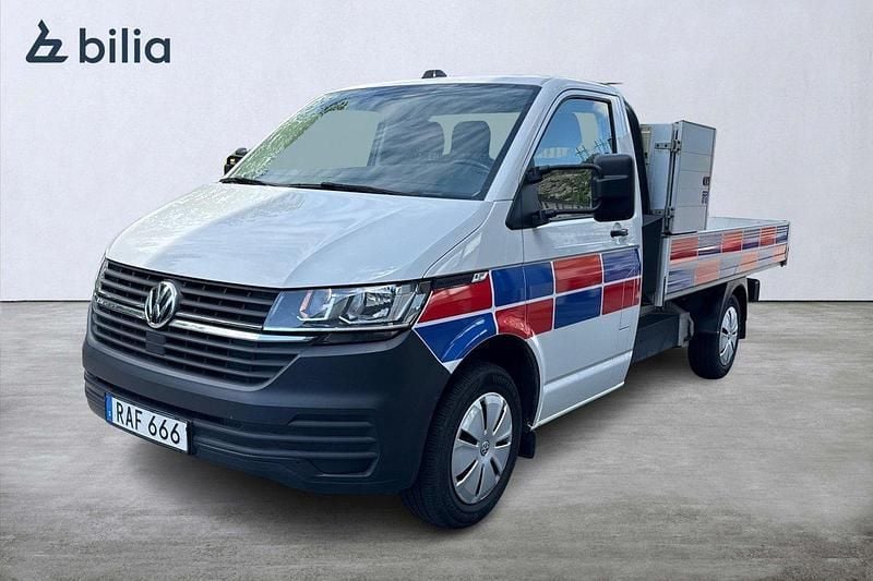Vit Begagnad 2023 VW T6.1 Van | 374 875 kr (Superpris) - Bild 1/4
