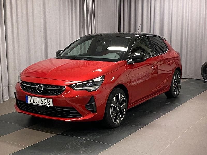 Röd Begagnad 2022 Opel Corsa-e Halvkombi | 189 800 kr (Marknadspris) - Bild 1/4