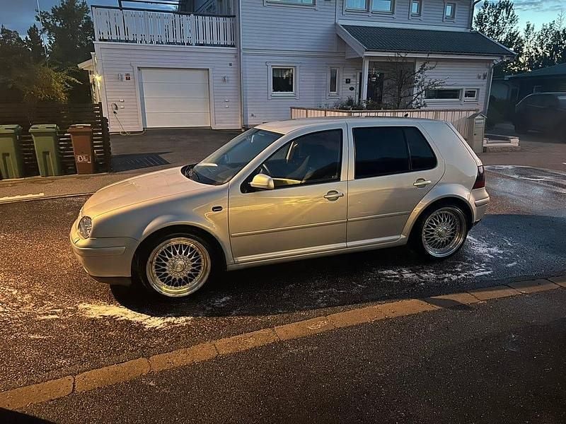Begagnad VW Golf IV GTI 150 HK (110 kW) 2000