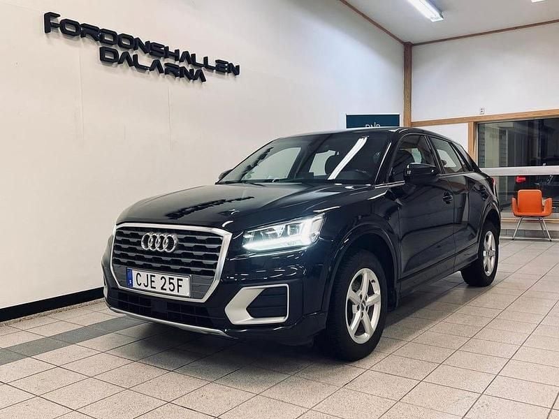Svart Begagnad 2019 Audi Q2 SUV | 199 900 kr (Marknadspris) - Bild 1/4