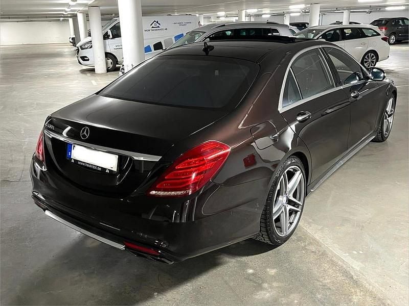 Begagnad Mercedes S500 AMG 455 HK (334 kW) 2014 Ruby black metallic (vinröd) Sedan