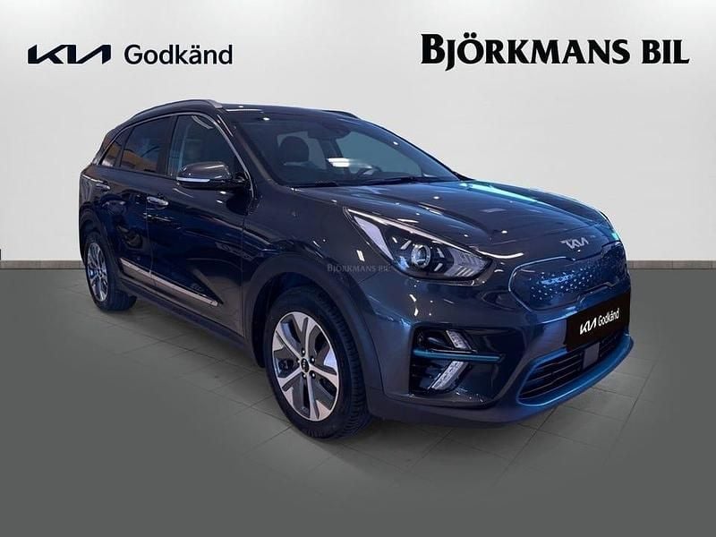 Begagnad Kia e-Niro Advance 152 kW (207 HK) 2022 Grå SUV