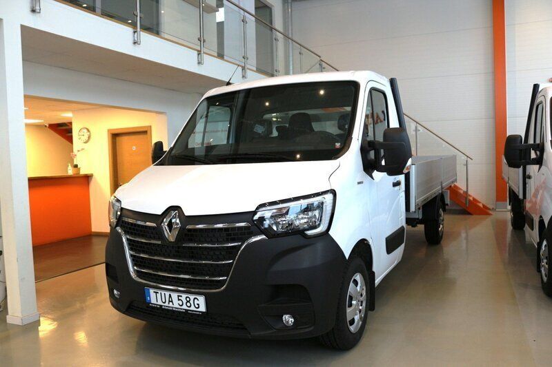Vit Begagnad 2023 Renault Master Van | 498 750 kr - Bild 1/4