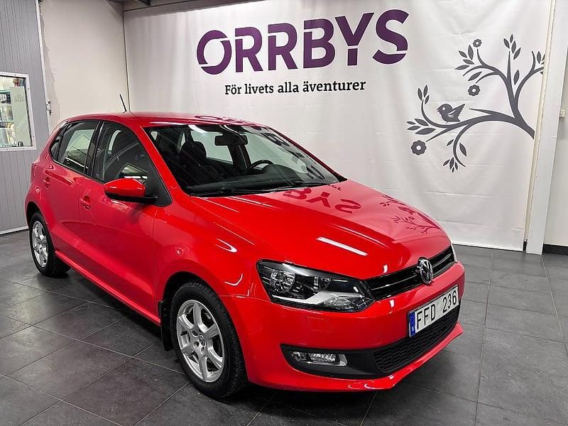 Begagnad VW Polo 90 HK (66 kW) 2012 Röd Halvkombi