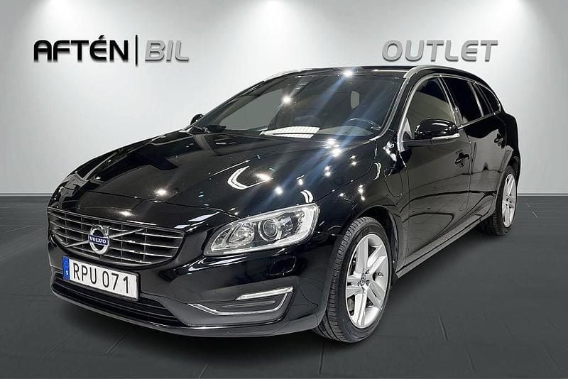 Svart Begagnad 2016 Volvo V60 Summum Kombi | 159 800 kr (Bra pris) - Bild 1/4