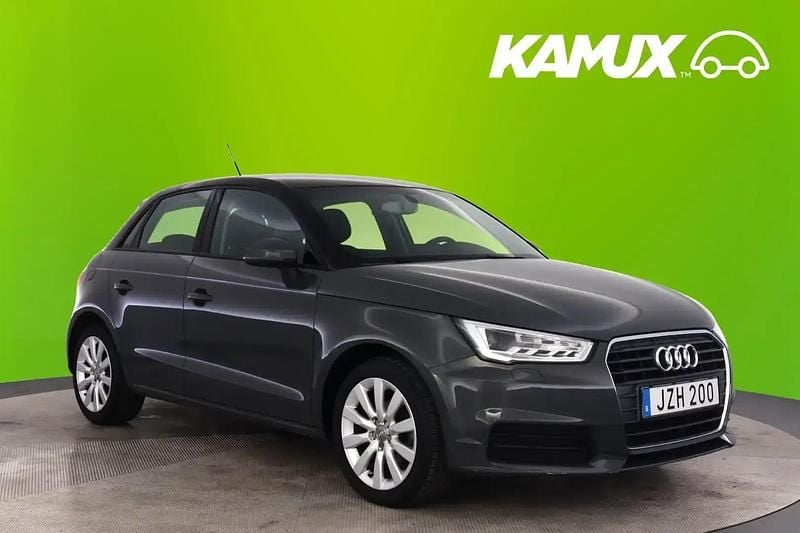 Silver/grå Begagnad 2016 Audi A1 Halvkombi | 127 800 kr (Marknadspris) - Bild 1/4
