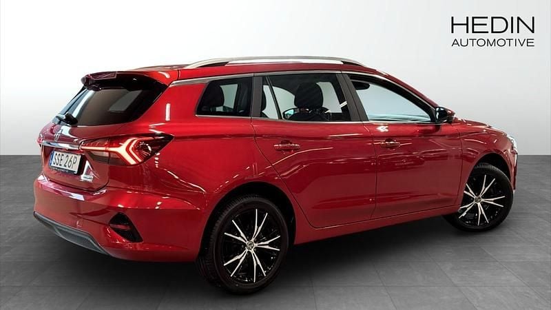 Begagnad MG MG5 EV Luxury 114 kW (156 HK) 2022 Röd (red) Kombi