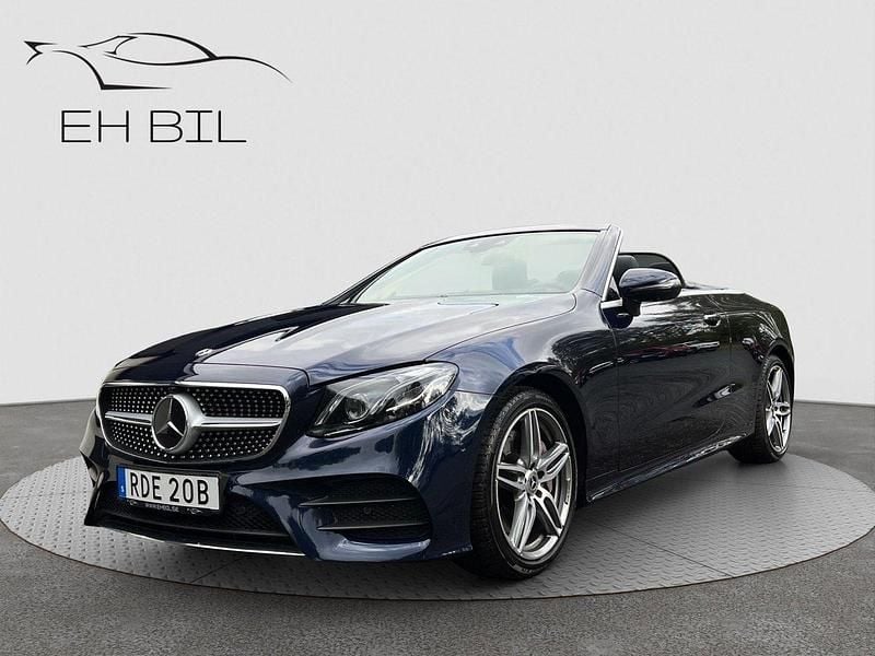 Mörkblå (blå) Begagnad 2019 Mercedes E450 AMG line Cab | 549 900 kr - Bild 1/4