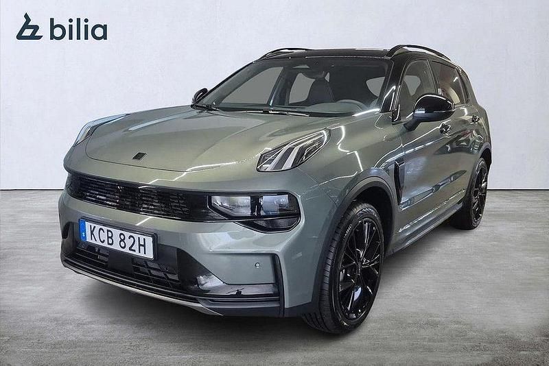 Grön Begagnad 2024 Lynk & Co 01 SUV | 459 000 kr - Bild 1/3