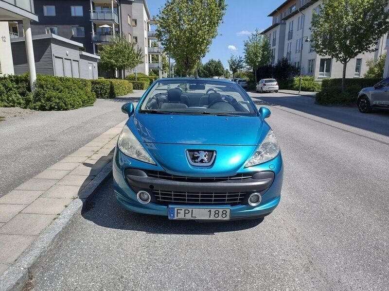 Blå Begagnad 2007 Peugeot 207 CC Cab | 34 000 kr (Marknadspris) - Bild 1/4