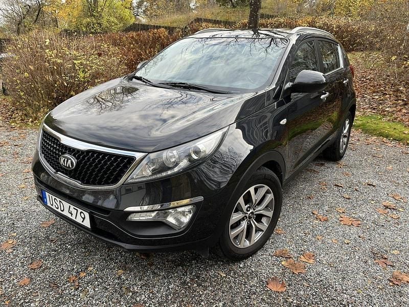 Svart Begagnad 2015 Kia Sportage SUV | 105 000 kr (Marknadspris) - Bild 1/4