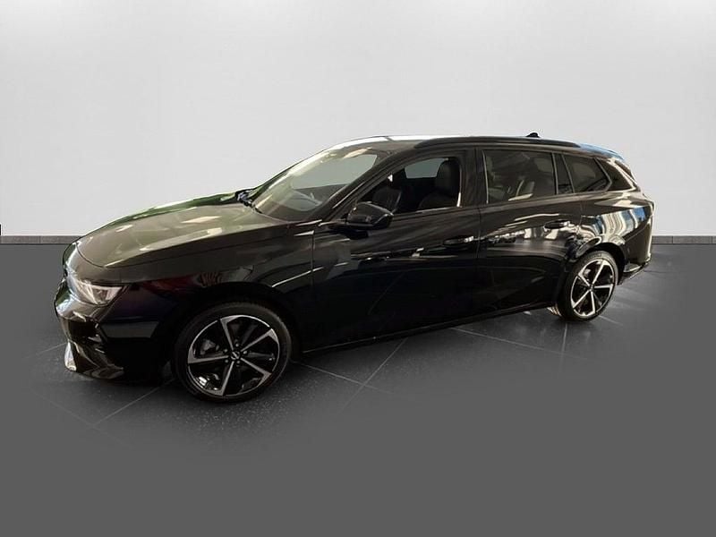 Ny Opel Astra 131 HK (96 kW) 2025 Svart Kombi