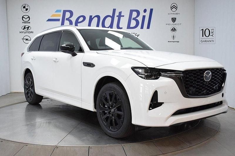 Vit Begagnad 2025 Mazda CX-80 Homura-Line SUV | 629 500 kr (Marknadspris) - Bild 1/3