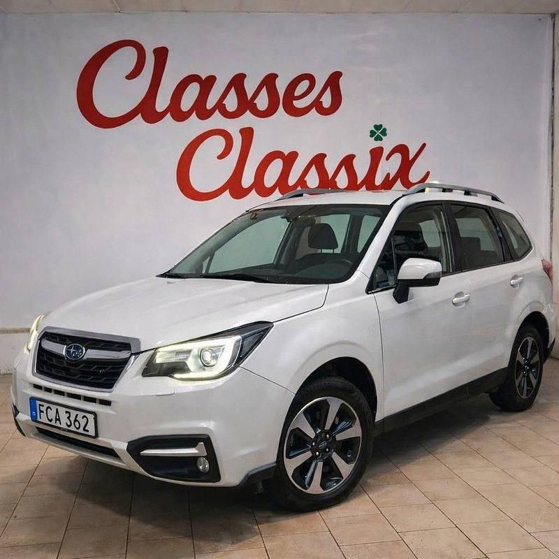 Vitmetalic Begagnad 2017 Subaru Forester SUV | 124 900 kr (Superpris) - Bild 1/4