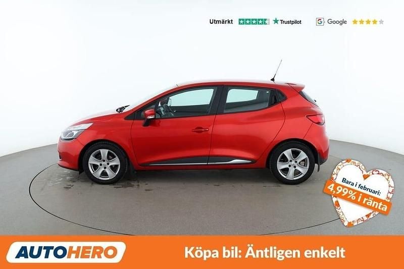 Begagnad Renault Clio IV Dynamique 91 HK (66 kW) 2015 Röd Halvkombi