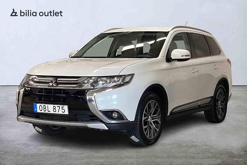 Vit Begagnad 2016 Mitsubishi Outlander SUV | 134 900 kr - Bild 1/1